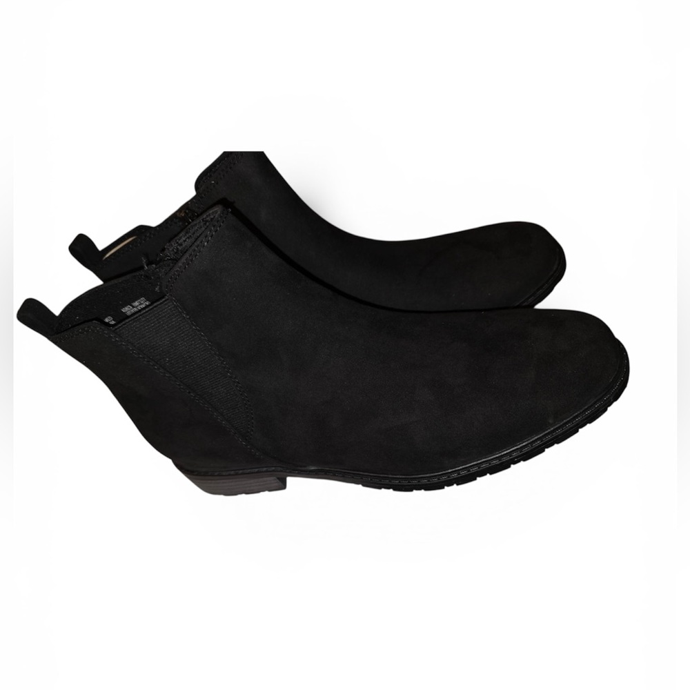 Sonoma Black Chelsea Ankle Booties